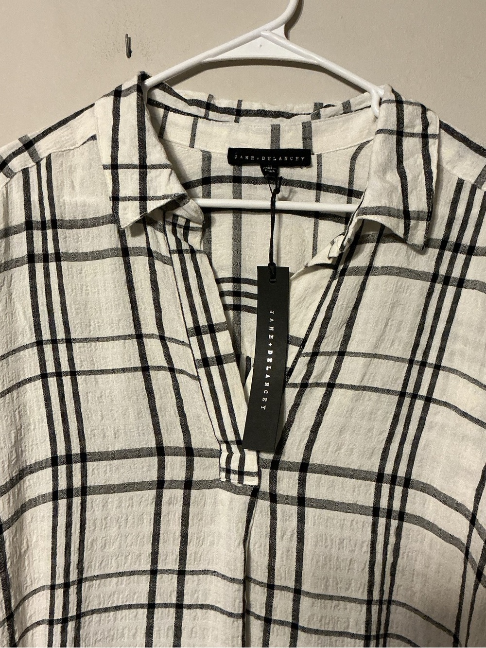 Jane + Delancey Plaid Button-Back Tunic Shirt - Picture 2 of 12